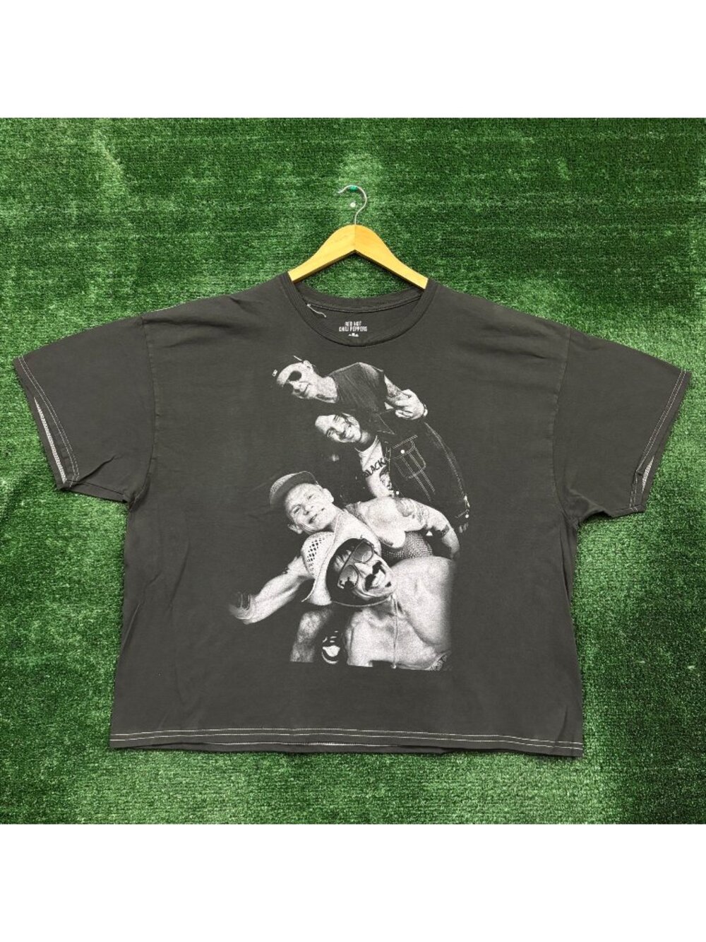 Red Hot Chili Peppers Rock Band Oversized T-Shirt Size Extra Large
